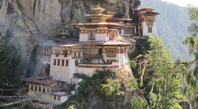 Bhutan – The land of the Thunder Dragon